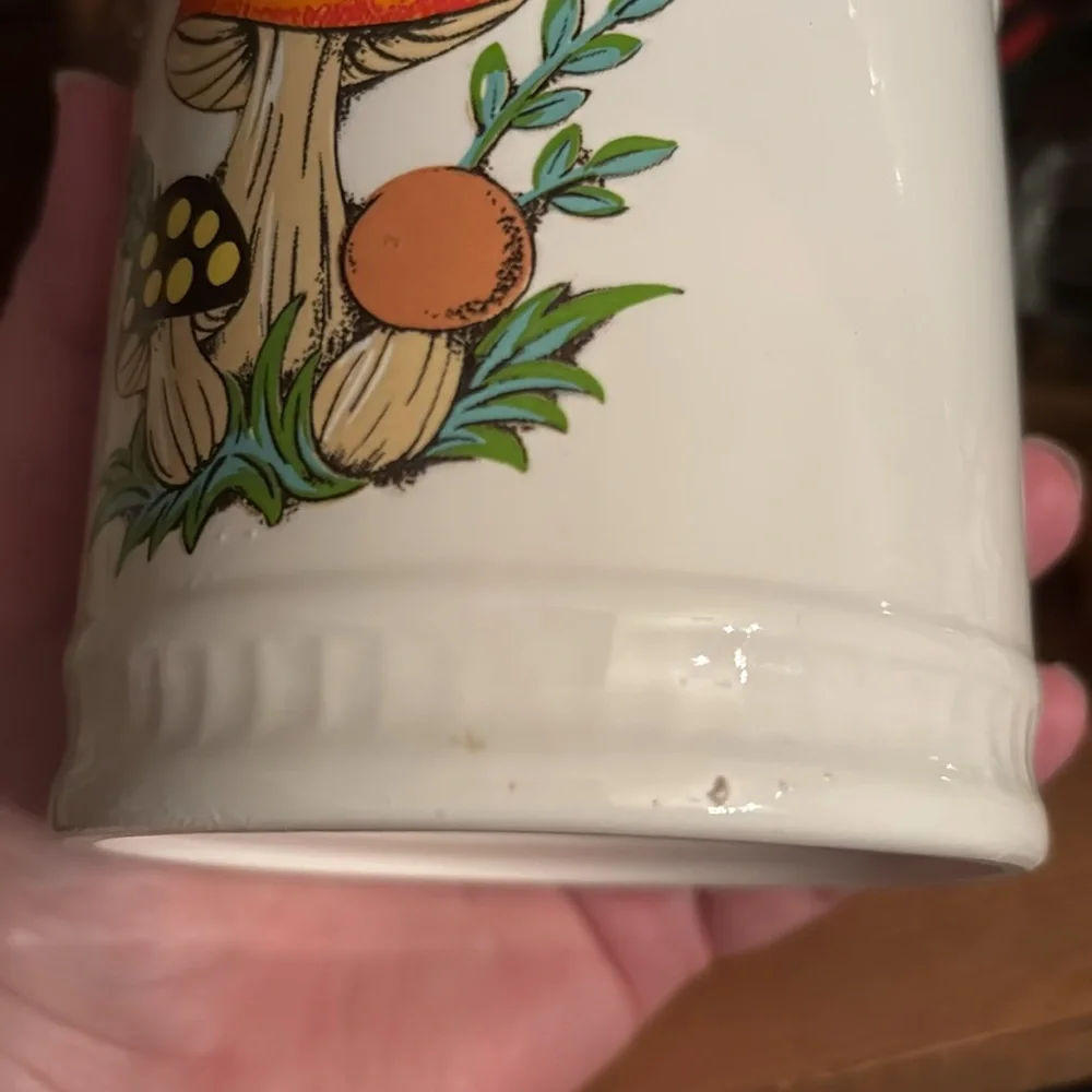 Ceramic  4” Canister Merry Mushroom 1982 by Sears - Picture 9 of 10